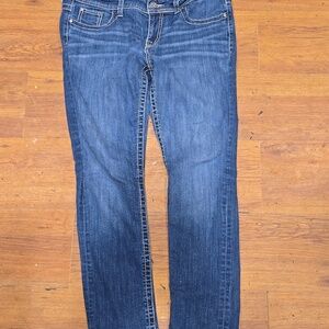 BKE Dakota Straight Leg Jeans in Medium Blue Wash Size 32